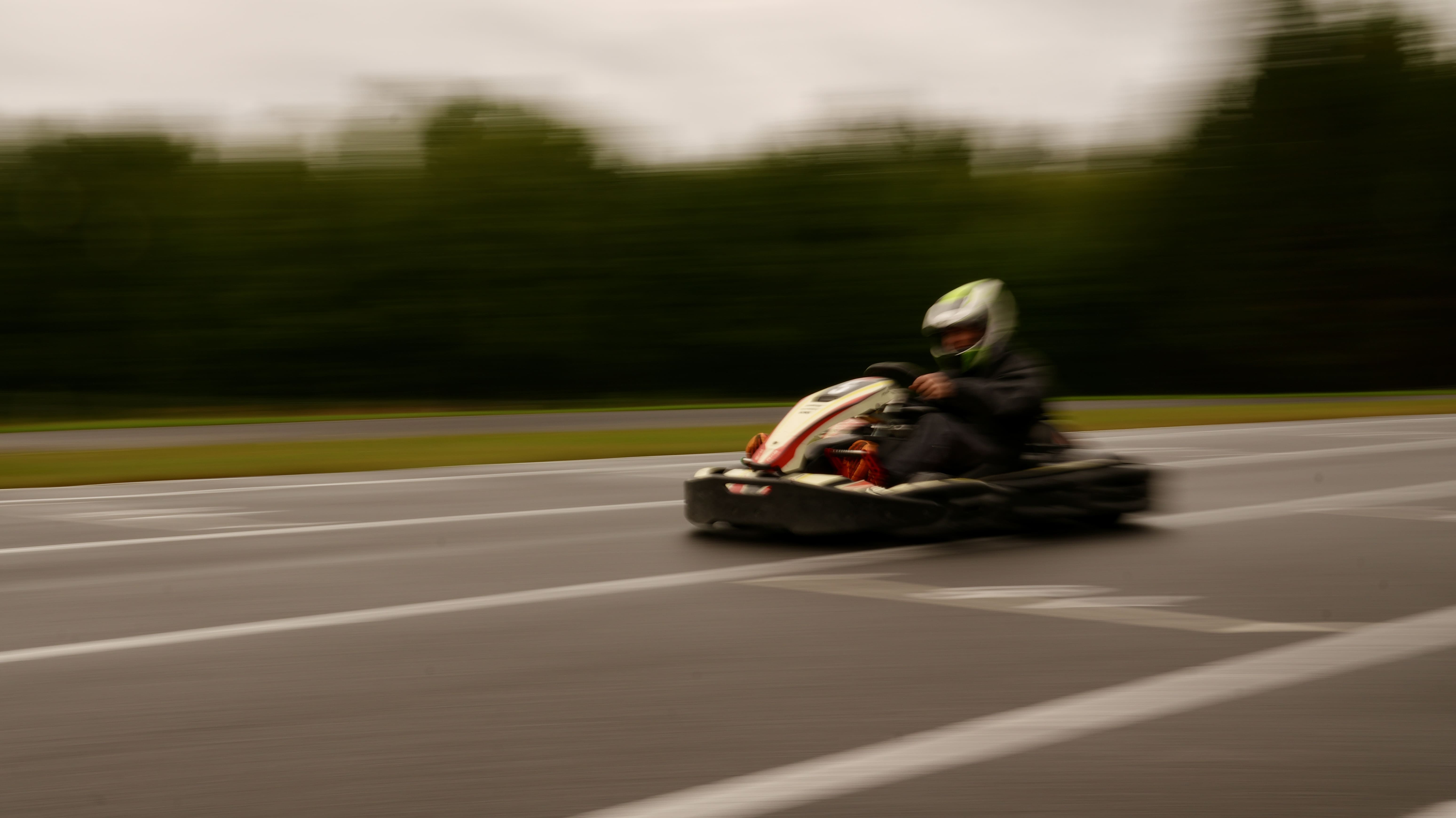 Actionbild på GoKart, gokart, sportfotografi, porträttfotografi, fotografi